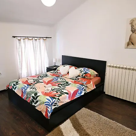 Cozy & Colorful * Fiume